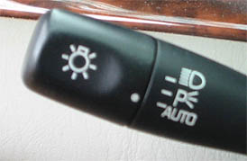 Headlight switch set to automatic.